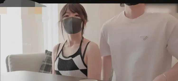 玩偶姐姐新任男助理疑已招到,要求八块腹肌颜值高会做糖醋排骨-吃瓜网