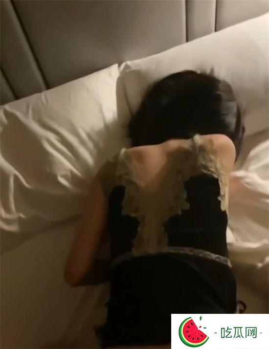 极品女神合集 !土豪们的顶级玩物 后入的教科书典范 这视角真是太美了-吃瓜网