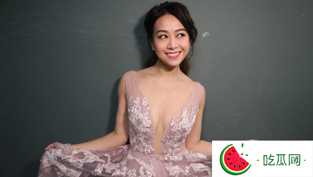 【独家】黄心颖未婚夫爆婚讯后首现身！牵定情爱犬散步，被问黄心颖是否怀孕反应曝光