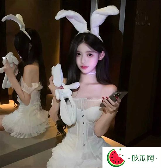 顶级身材美少女不雅视频流出 白嫩筒体拍下各种露出照 尺度相当炸裂!-吃瓜网