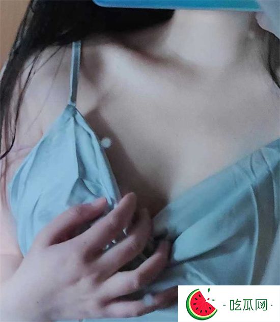 顶级身材美少女不雅视频流出 白嫩筒体拍下各种露出照 尺度相当炸裂!-吃瓜网