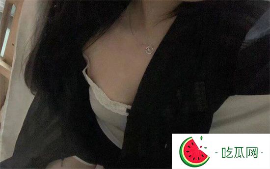 河南某职业技术学院呆呆涵 无门槛可约 身体超白嫩聊天记录曝光-吃瓜网
