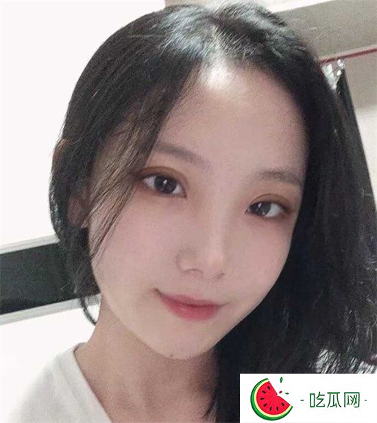 云南某大学美女研究生 被曝竟是受虐癖 栓狗链跪地爬行戴口塞视频流出!-吃瓜网