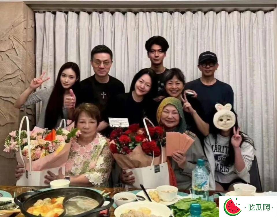 汪小菲晒图打脸S家！大S儿女陪马筱梅过母亲节，儿子祝福文字太唏嘘