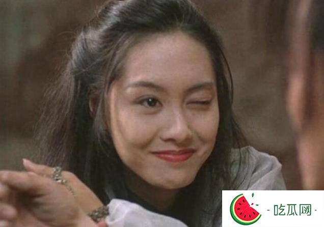 她一生跑龙套，87岁住老破小，依然是观众心中的“最美女神”