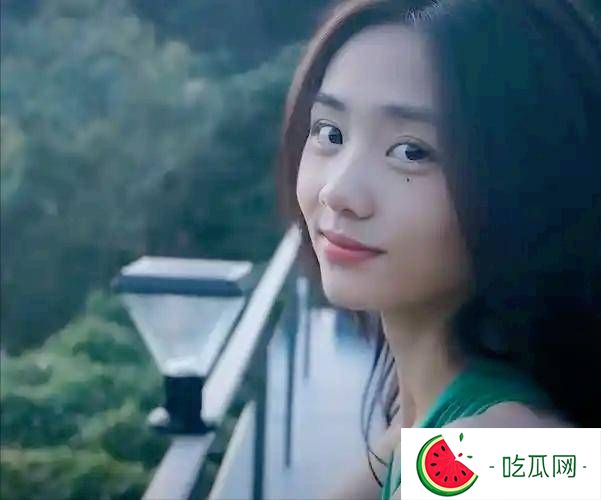 黄磊女儿进圈惹争议，首秀就与顶流、影后合作，星二代能否扶得起