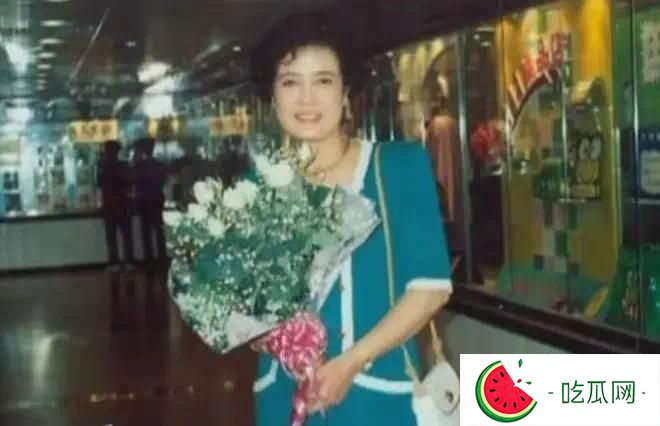 影后金雅琴患双癌离世：独生女儿4婚4离，她气得在公园哭