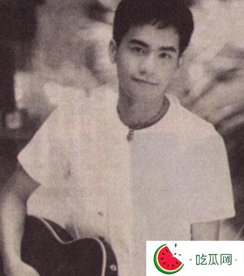 张震岳女朋友事件(叮当陈芸凡为什么选择上吊自杀)