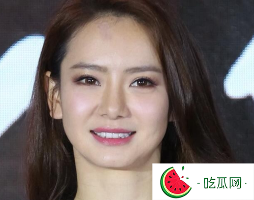 戚薇为什么宣布暂退娱乐圈(戚薇什么时候再复出)