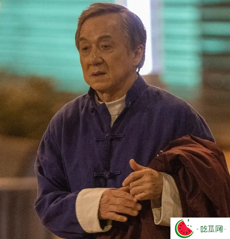 成龙新片中美票房相差165倍！北美首日破五千万，内地预售才27万