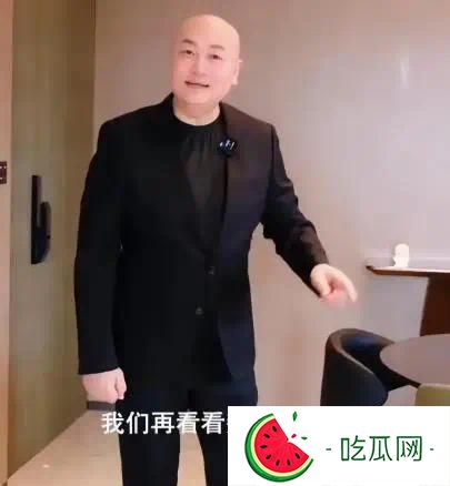 72岁“唐僧”开始卖房！和陈丽华33年感情成笑话，百亿财产成空？
