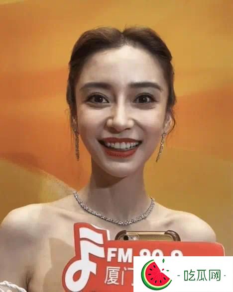 女明星怼脸拍！baby高圆圆毛晓彤齐溪输惨了，马苏徐娇吴越赢麻了