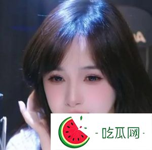 吃瓜：莉爷酱直播期间遭遇邻居砸门怒骂？