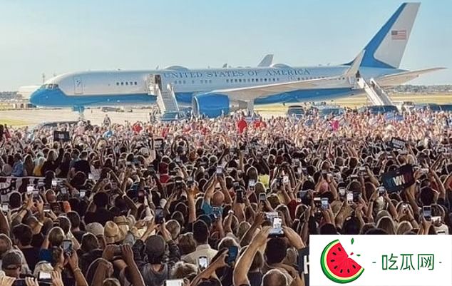 美国总统大选︱特朗普称民主党派竟选聚会相以AI仿冒群体，权威专家证曾修改