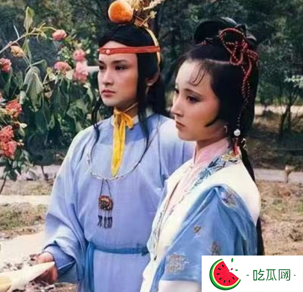 红楼梦里面，让人记忆深刻的恋爱故事是哪一个？