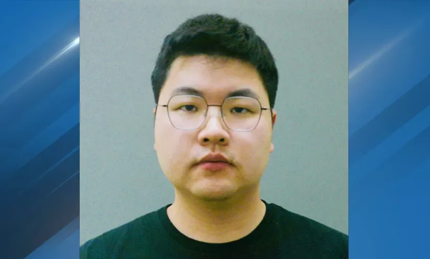 参与诈骗案 连续3天取走近10万 华人