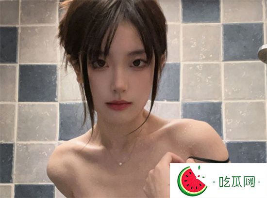 御姐福利姬女神香草姐姐 穿蕾丝情趣展示完美身材 高价福利视频流出