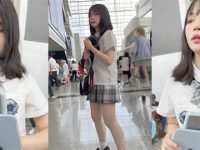 大神约啪JK学妹 颜值清纯大奶嫩妹 被一入到底超诱人