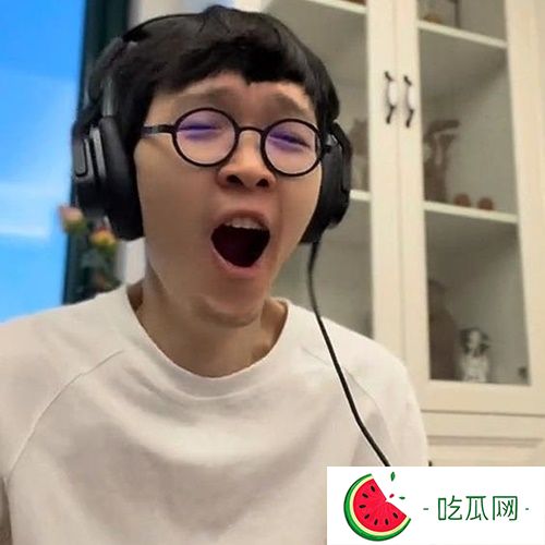 方大同最后录音画面曝光，当时他表示缺氧唱不了。 