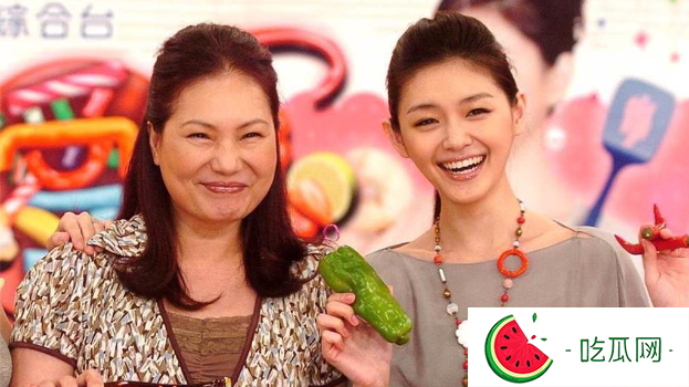 S妈
