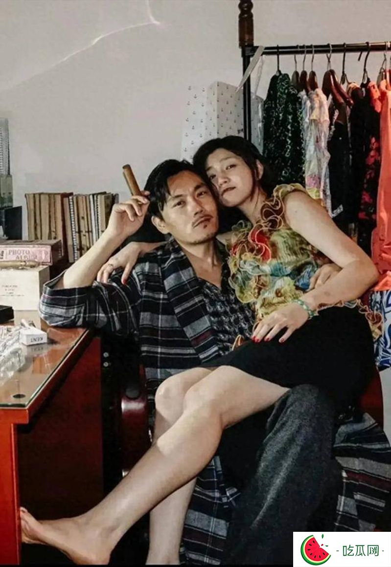 据知秦昊和陈妍希亲密照片是电影《风中有朵雨做的云》剧照。