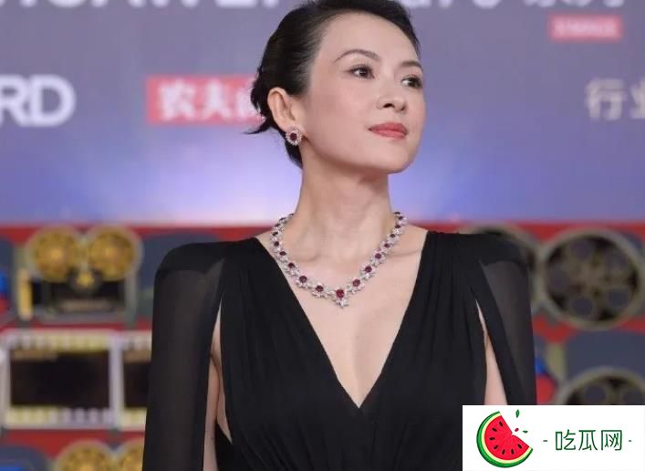 章子怡微博电影之夜哽咽：揭秘师徒情深背后故事