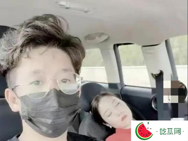 震惊！抖音花店老板娘8分25秒视频流出 播放的内容再次刷新道德底线