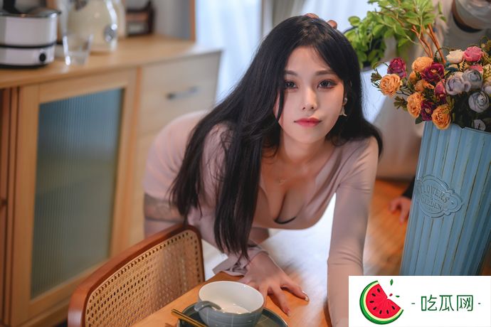 蜜汁猫裘资料介绍 她为什么改名叫猫个裘裘子？