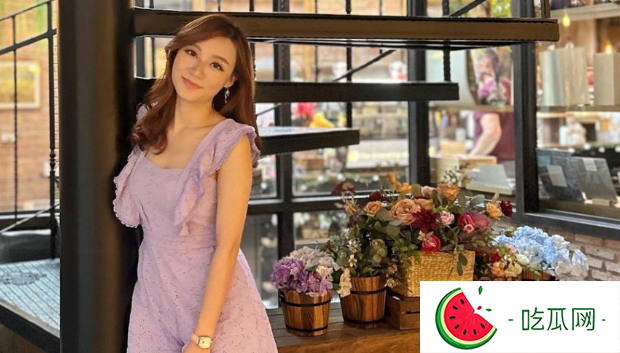 TVB新闻小花周可茵私照曝光，性感造型凸显坚挺上围1物外露