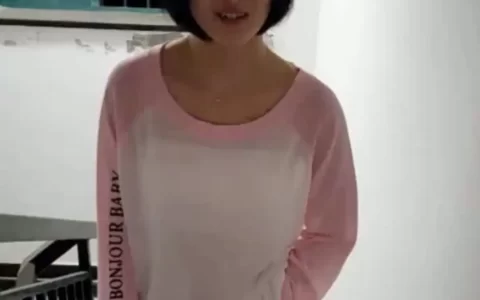 B站白醋少女楼梯间视频怎么了是什么梗