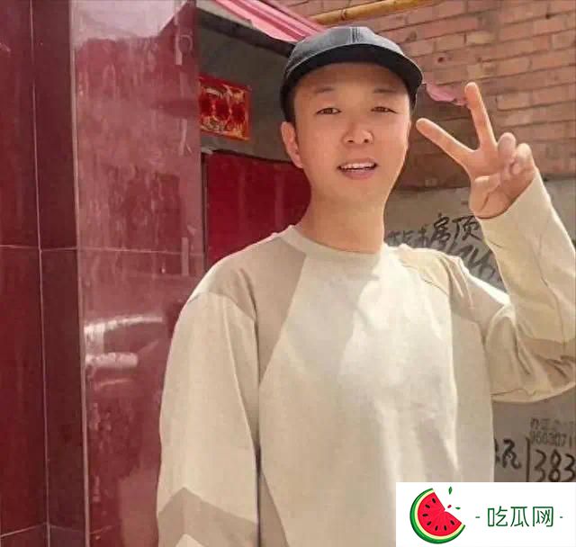 杜海涛瘦身过度惹疑，沈梦辰删合照引发婚变猜测！