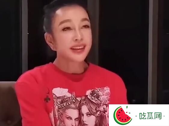 刘晓庆说她一个月生不了一次气 气了也都忘了