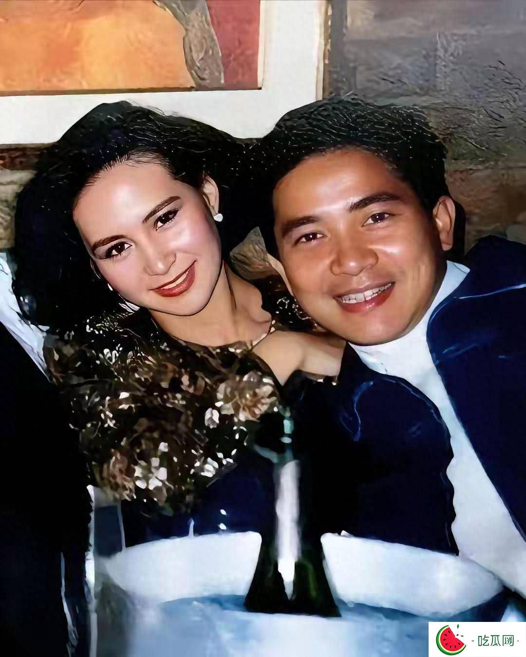 难怪让陈百强念念不忘多年，原来年轻时的何超琼，颜值还真不低