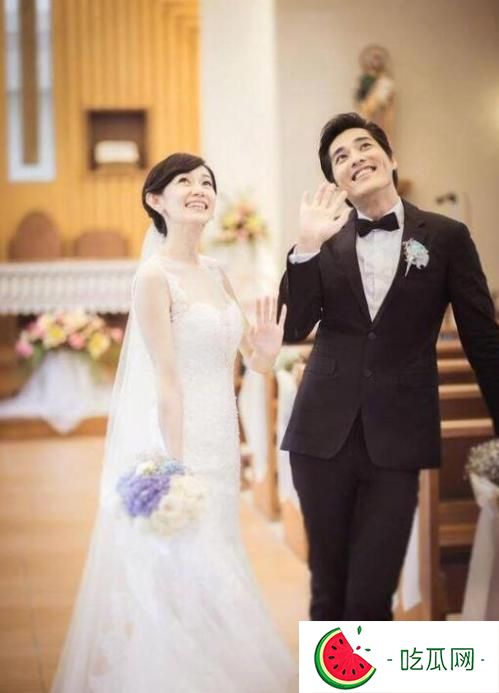蓝正龙和周幼婷怎么在一起的？两人感情时间线来了！
