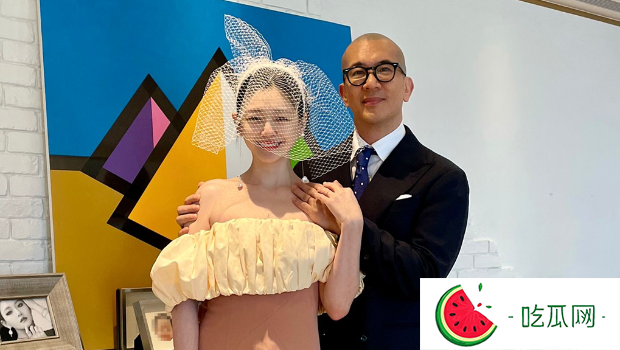 具俊晔突关IG遭质疑婚变，首现身1动作泄婚姻现状