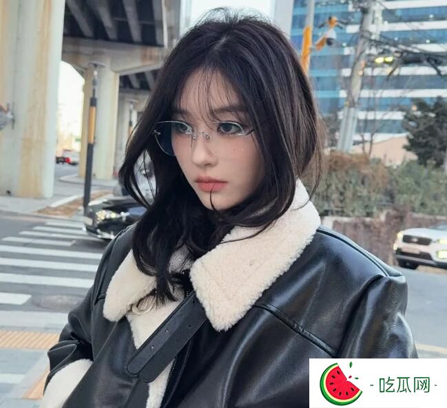 王奕解约 将和丝芭传媒打官司