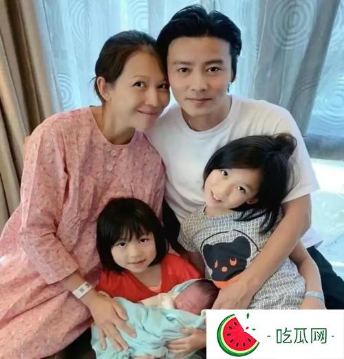 张晋和蔡少芬是怎么认识的？尽管过程艰辛但结局甜蜜！