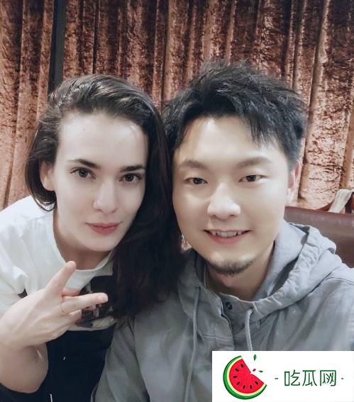 鞠红川和唐伯虎现在什么情况？分手了还是结婚了