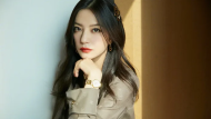 赵薇15岁女儿“小四月”近照疯传！网友指美貌神似1当红明星