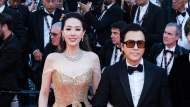 甄子丹携太太亮相康城“中国之夜”，回应没人看功夫片观点