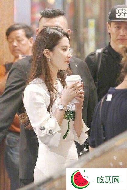 刘亦菲VS刘诗诗，谁才是你的白月光？, 你心中的女神, 谁更胜一筹？