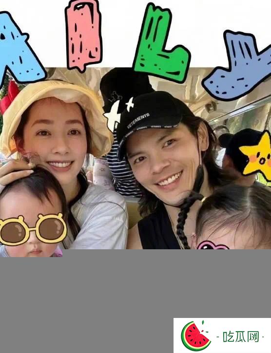 郭碧婷独自过节晒自拍！买小矿石捏捏玩具送女儿，不换美甲好节俭