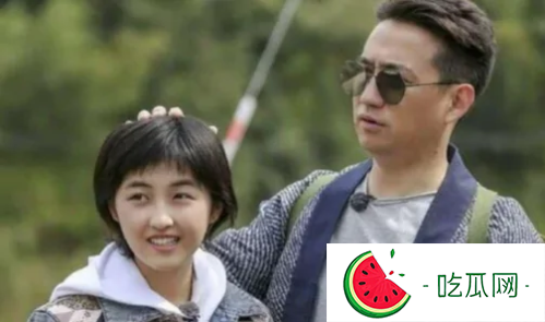 黄磊睡张子枫是不是真的(黄磊和张子枫是什么关系)