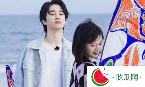 没谈过恋爱的我罗郅阳对蔡睿主动了-网友：磕疯了
