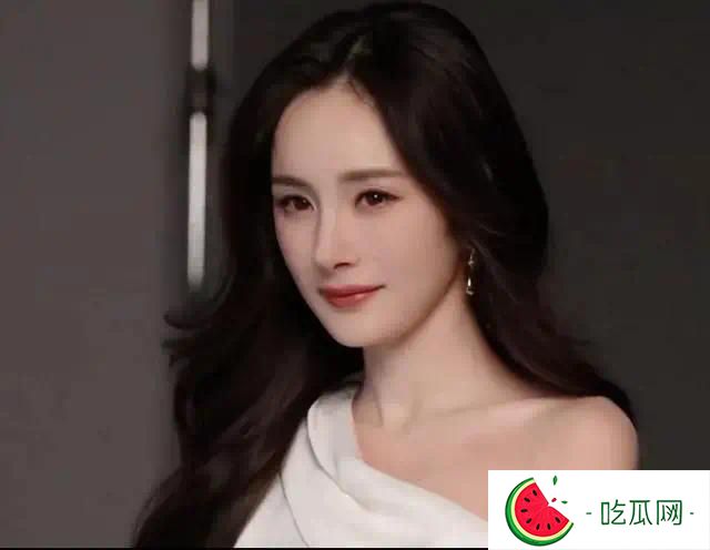 85花活动：杨颖不自信，杨幂终于不“露”了，赵丽颖还是“土”