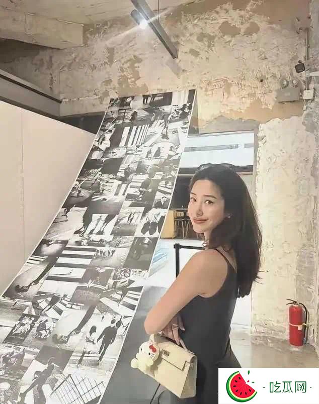 杨采钰男友终于曝光了，竟然是金鹿企业的公子，不生儿子进不了门