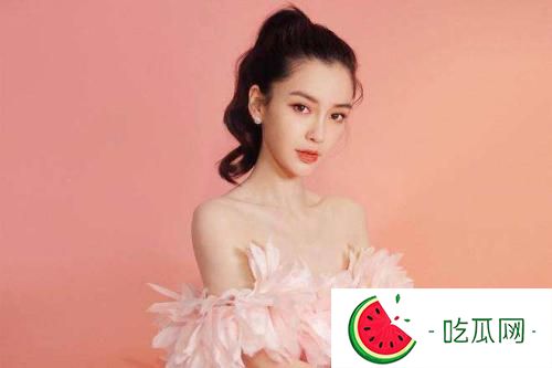 Angelababy杨颖和富商约会被隔离?助理这样回复: