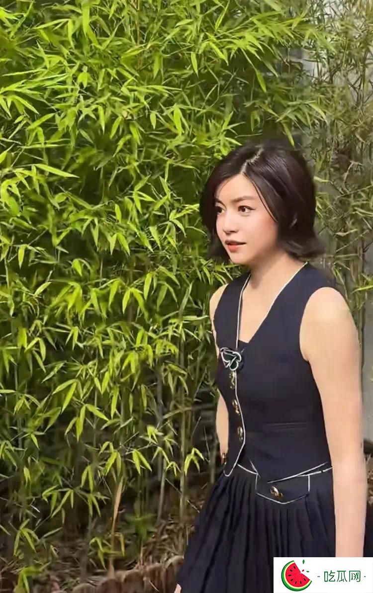 陈晓估计要失眠了！他想不通，离开他，陈妍希怎么状态越来越好了