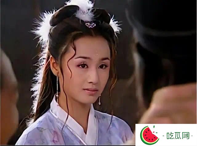 51岁曹颖一边化疗一边拼尽全力，术后8天复工，最怕儿子失去妈妈