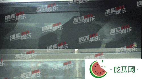 张一山在车内热吻的人是谁？女方肤白个高是他女朋友吗？